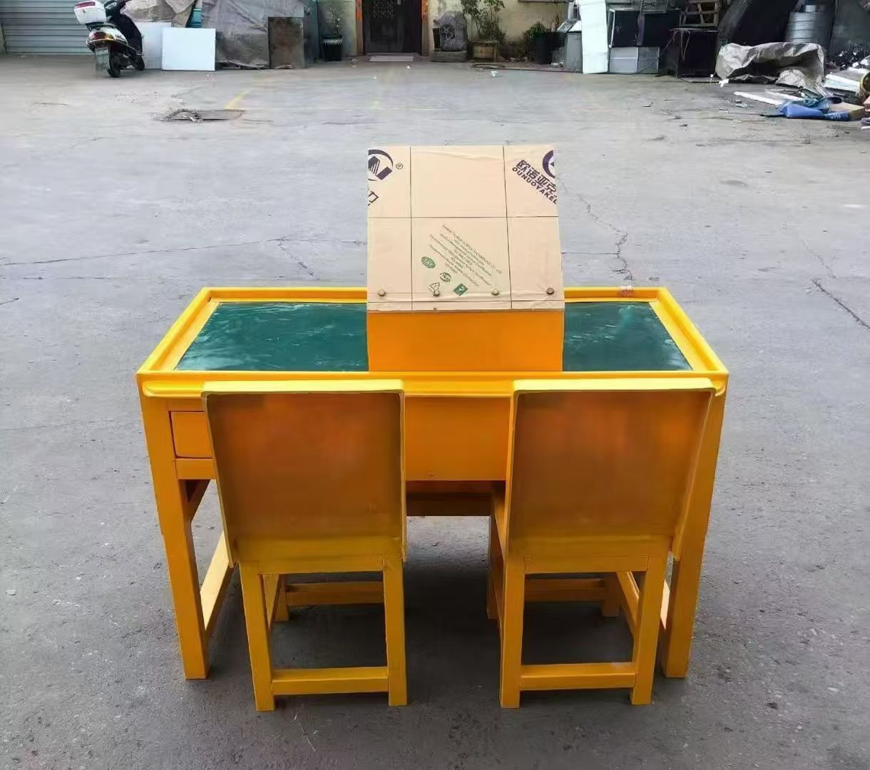 徐汇防静电导通桌井下煤矿火工品发放桌：危险品流转的安全守护者